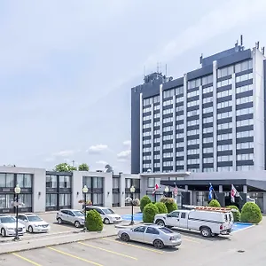 Travelodge By Wyndham & Convention Centre Hotel Quebec City
